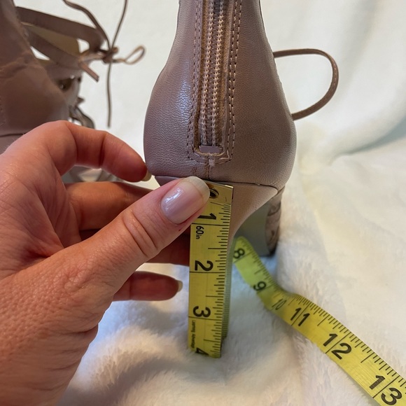 ‼️SOLD‼️ Nine West Heels - Picture 7 of 10